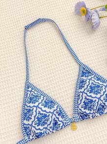 SHEIN Teen Girls Retro Botanical Floral Golden Pendant Blue & White Random Floral Spaghetti Strap Bikini Set Apricot Knitted Texture Shell Decor Halter Neck Stitch Halter Triangle Bikini Set, Summer Beach Outfit Whip Halter Neck Bikini Set, Summer Beach Bathing Suit - Blue and White - View 3