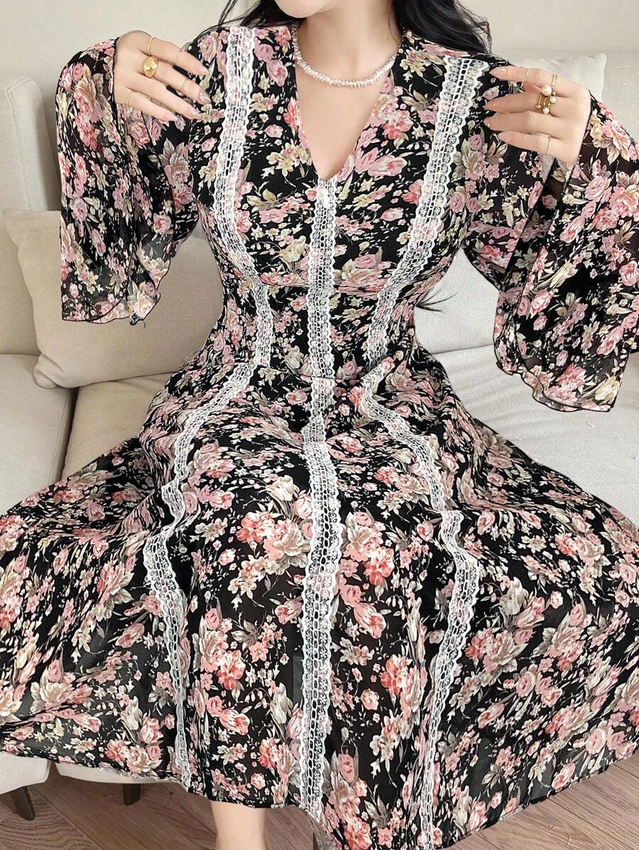Seusyu 女式优雅花卉印花蕾丝花边喇叭袖连衣裙 - 黑色 - 查看 1