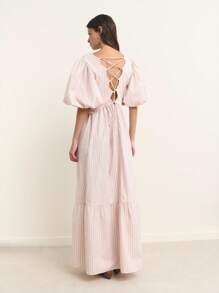 Nöista 粉色条纹泡泡袖长裙，深V领，露背系带设计。优雅气质，是海滩度假或美国独立日造型的理想之选。充满女性魅力，是机场装或夏季造型的完美之选。 - 粉色 - 查看 2