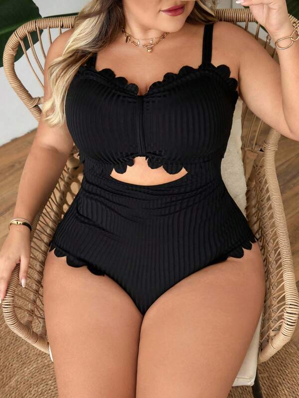SHEIN CURVE+ Plus Size Women Black Solid Ruffle Trim Beach Resort One Piece Swimsuit