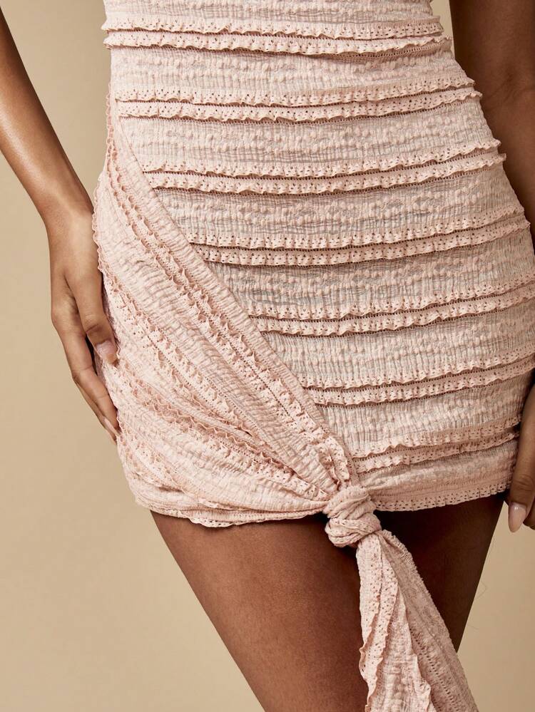MISSGUIDED Vestito mini arricciato con texture, abito da cerimonia per ospiti di matrimonio, con dettaglio laccetti laterali, senza maniche, aderente, da festa, elegante per la primavera e l'estate