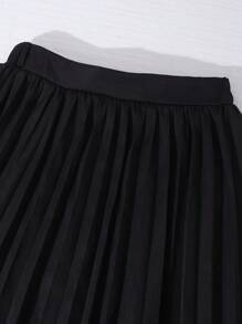 SHEIN 2件套青少年女孩裝：修身不對稱V領刺繡荷葉邊無袖上衣 & 純色高腰百褶裙，適合優雅青少年女孩 - 黑色 - 查看 5