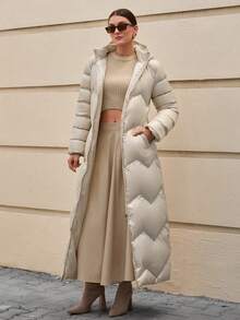 CLARA VERO Damskie jednokolorowe, zapinane na suwak i kieszenie, długie, zimowe płaszcze - Beżowy - Zobacz 5