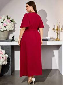 Modelyn Váy quấn buộc màu trơn thanh lịch cỡ lớn - Màu Đỏ Sâu - Xem 3