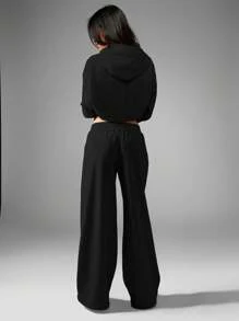 Missguided x Playboy 宽腿慢跑裤，带刺绣徽标细节，休闲家居裤，秋冬宽松版型，松紧腰，舒适街头裤 - 黑色 - 查看 4