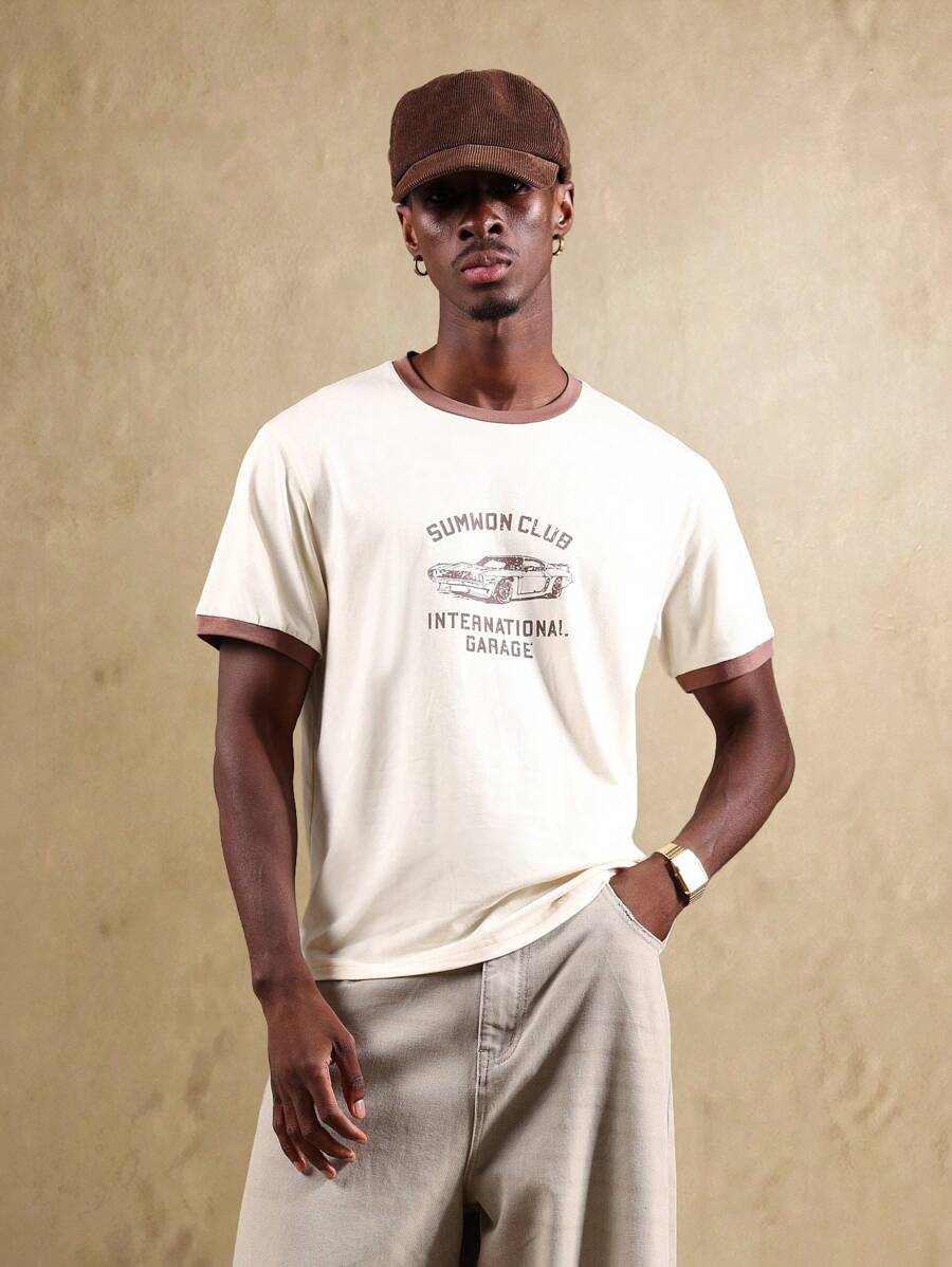 SUMWON T-shirt en jersey de coton à imprimé rétro de voiture avec style vintage, graphiques automobiles internationaux, col contrasté et coupe classique