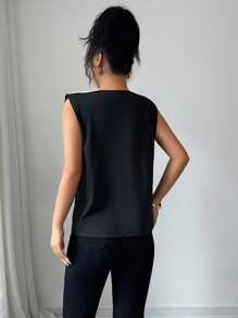 EMERY ROSE Women's French Chic Commuting Contrast Color Ruffle Trim Camisole - Black - View 2