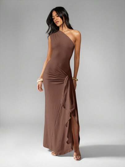 MISSGUIDED One Shoulder Draped Ruched Side Split Formal Maxi Dress MISSGUIDED