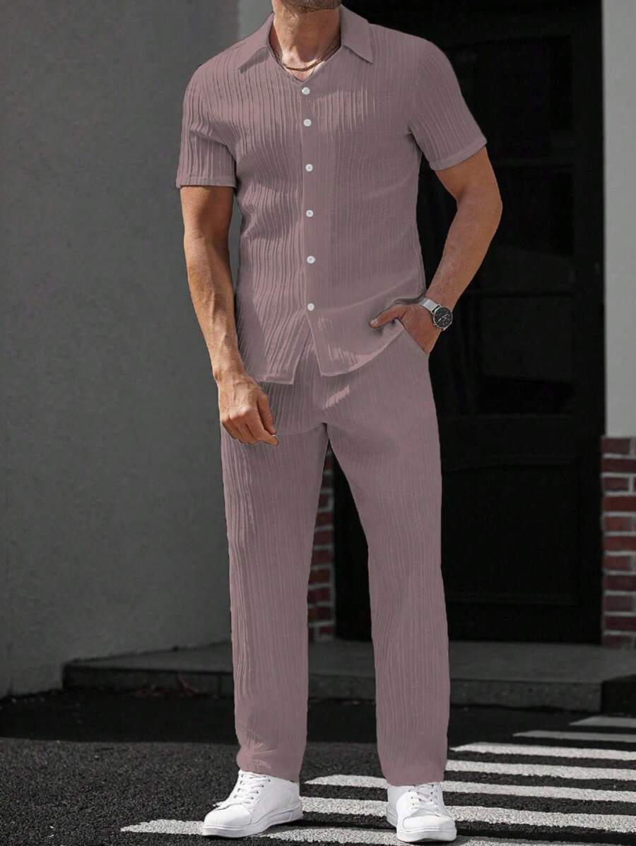 Manfinity Homme 男士纯色短袖衬衫和长裤套装男士夏季裤子套装男士睡衣男士休闲套装。送给男朋友或丈夫的绝佳礼物。 - 藕粉色 - 查看 1