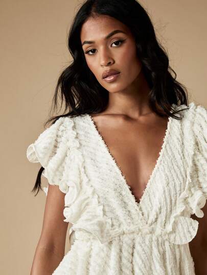 MISSGUIDED Textured Flutter Sleeve Tiered Ruffle V-Neck Mini Dress MISSGUIDED