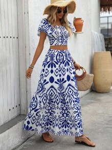 SHEIN PETITE 2 件套：优雅通勤休闲迷人复古浪漫度假荷叶边领短袖上衣和 A 字印花裙（随机印花） - 藍白色 - 查看 7