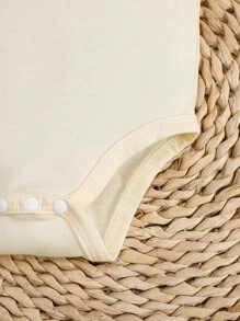 SHEIN 新生儿男女宝宝三件套纯白色按扣式优雅简约时尚舒适可爱长袖连体衣礼盒套装，秋冬季 - 彩色 - 查看 5