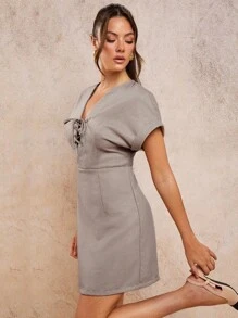 COSMINA 女士优雅度假V领宽袖束腰迷你连衣裙，春夏 - 灰色 - 查看 6