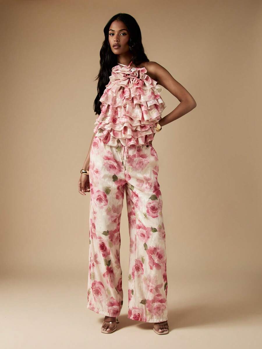 MISSGUIDED Conjunto de dos piezas con top halter con volantes florales y pantalón palazzo de pierna ancha para boda, fiesta, ocasión formal en la playa o de noche - Multicolor - Ver 1