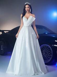 Glamrae 优雅浪漫的白色亮面缎面不对称露肩设计奢华珍珠缀饰 A 字长裙，配有可调节腰带，适合教堂婚礼、花园婚礼、海滩婚礼、新娘礼服 - 白色 - 查看 5