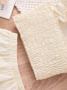 SHEIN Conjunto de 2 piezas para niñas preadolescentes: Top de tirantes con textura y borde de volantes + pantalones cortos