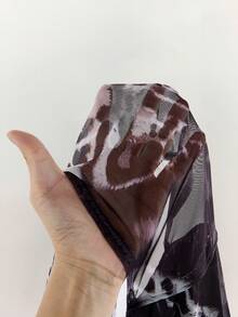 Amplova Enge, rückenfreie Midikleid aus Tigermuster-Mesh mit Kuhltrichter-Ausschnitt und drapiertem Ausschnitt, vielseitiges Design