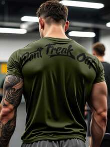 Manfinity Sport Corelite Herren Lässiges Sport T-Shirt mit Buchstaben Grafik, Rundhalsausschnitt, Kurzarm, für den Sommer