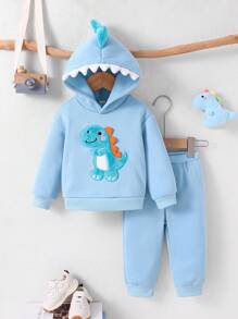 SHEIN Playful Pals 2 件套幼儿男童可爱 3D 刺绣毛茸茸恐龙连帽衫和裤子套装，趣味恐龙服装