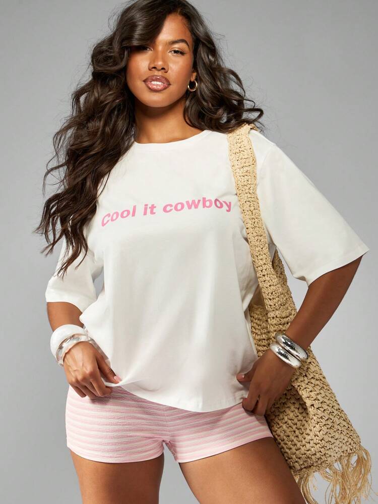 MISSGUIDED T-shirt casual estiva oversize con slogan "Cool It Cowboy" e grafica ispirata al western
