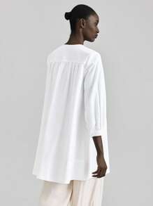 Ontre Vestido casual y elegante de mujer con cuello en V, mangas farol, ribete de volantes. Vestido minimalista y elegante color blanco corte evasé