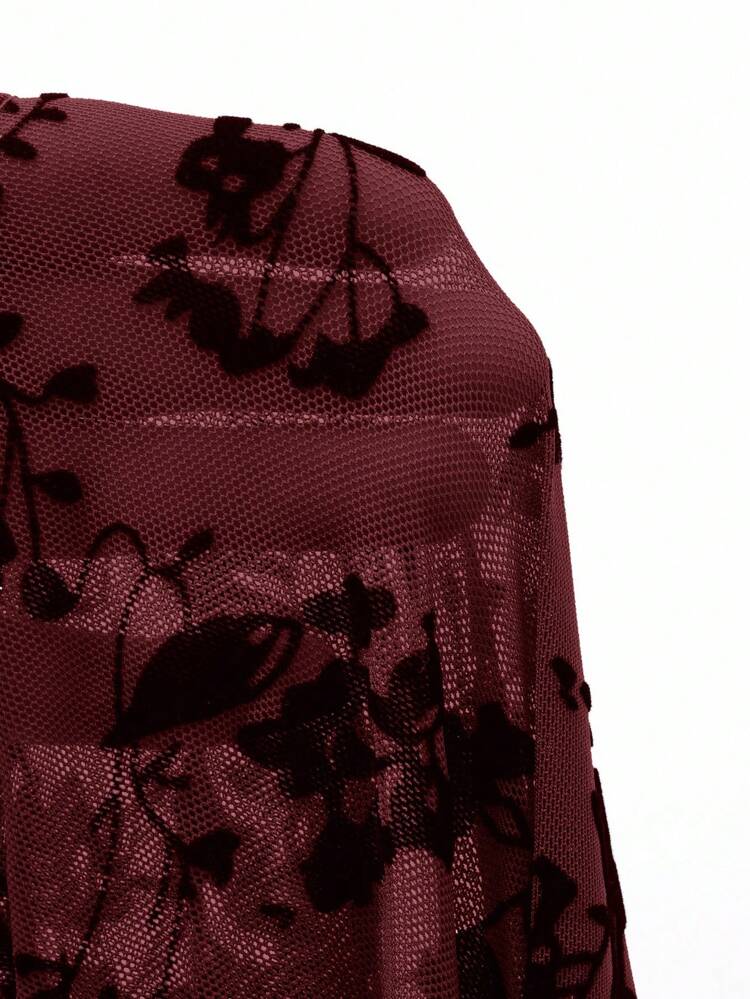 Women's V-Neck Slim Fit Long Sleeve Top With Lace Trim, Mesh Patchwork, Ditsy Floral And Flocked Accent, Suitable For Spring, Summer, Autumn,Fall Women Clothes