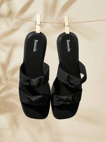 时尚女士平底休闲鞋 - 黑色 - 查看 2