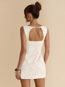 SHEIN BAE Robe mini backless à bretelles avec texture jacquard coupe slim, convient pour les vacances, la plage, les festivals de musique, les anniversaires, les brunchs, les invités de mariage, printemps/été - Nude - Voir 2