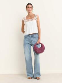 Nöista Romantyczny koronkowy top z falbankami na rękawach z siateczki w kwiaty. Lekka mieszanka bawełny, idealna na letnie stylizacje, na Święto Świętego Jana lub na co dzień na 4 lipca. Idealny wybór na urocze letnie bluzki.