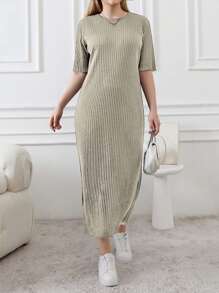 RueChic Lange T-shirtjurk met zijsplit en gedetailleerde details