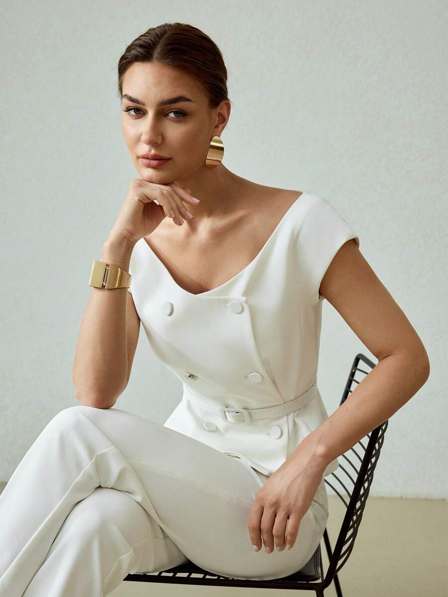 MOTF PREMIUM 双排扣荷叶边轻薄西装外套 - 白色 - 查看 1