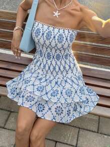 SHEIN Frenchy Conjunto de ropa de calle de verano para mujer - Vestido de tirantes casual y elegante con bordado y cintura baja con fruncido, perfecto para la playa, citas y cumpleaños - Nueva llegada 2025 para verano y otoño - Azul y blanco - Ver 3
