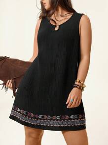 SHEIN LUNE 加大码无袖圆领简约时尚连衣裙，适合夏季女士夏季连衣裙