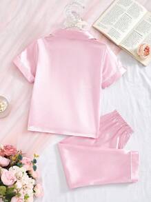 2 件套幼儿女童休闲纯色柔软面料短袖 T 恤和宽松裤子家居服套装，春夏季