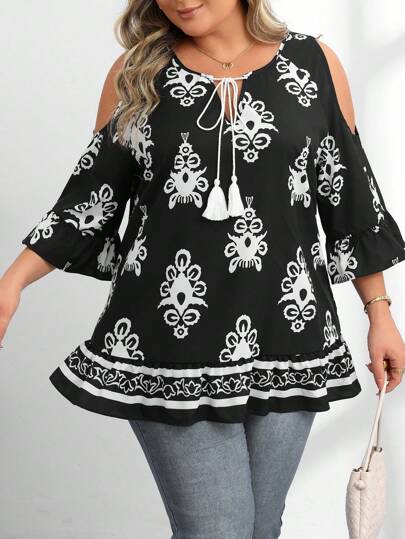 SHEIN Plus Size Women Contrast Color Off Shoulder Tie Loose Casual Ruffle Hem Top