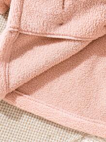 SHEIN Baby Girl Cute Casual Versatile Hooded Thickened Plush Coat Suitable For Autumn And Winter Daily Wear - Pink - View 4