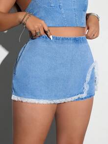SHEIN ICON Plus Size Women Casual  Lace Trim Denim Shorts Y2K - Light Wash - View 5