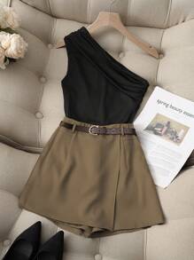 Franclia 休闲时尚百搭通勤高弹力纯黑色单肩百褶上衣配卡其色假口袋裙裤配腰带女士两件套
