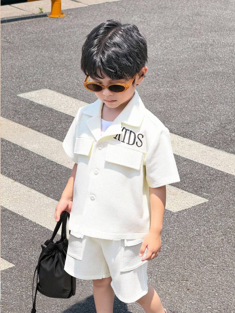 2 peças/Conjunto Camisa Casual com Gola e Estampa de Letra + Shorts com Bolso para Meninos, Adequado para Uso Casual e Escolar - Branco - Visão 1
