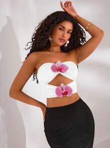 Opulessa Women's Sexy Hollow Out Floral Decor Cropped Bandeau Top, Holiday Wear White Tube Top Flower Tube Top Orchid Tube Top White Bandeau Top - White - View 3