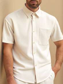 Manfinity Dauomo Bộ 2 áo sơ mi tay ngắn màu trơn thường ngày và quần short cho nam - Màu be - Xem 4