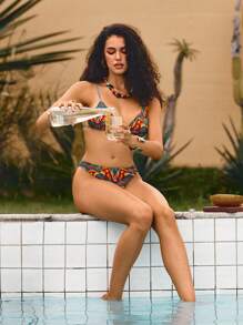 The White Lotus Swim Vcay Women's Summer Vacation Beach Elephant Print Spaghetti Strap Bikini Set