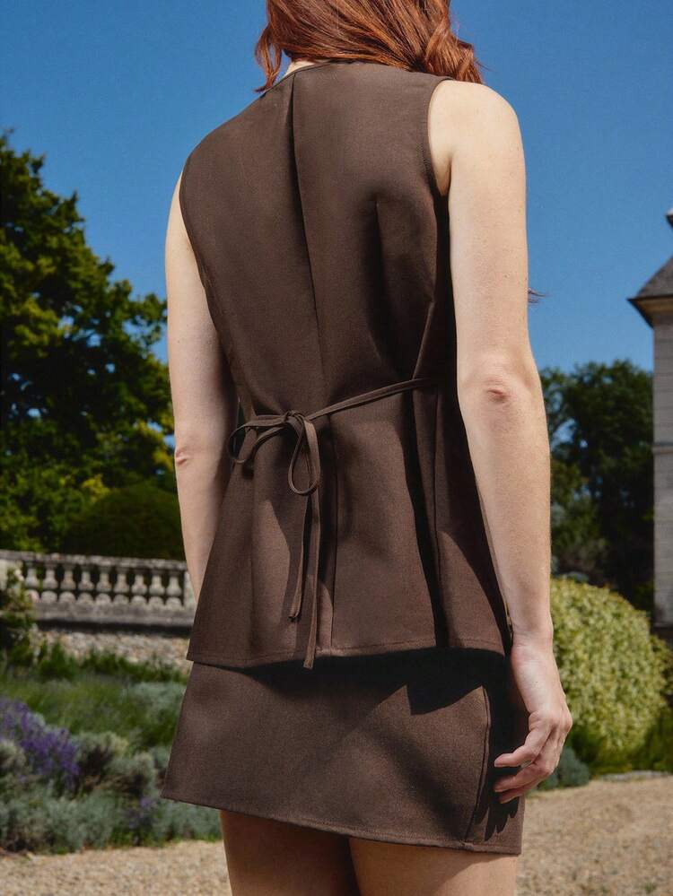 Chic Chocolate Woven Button Front Waistcoat Old Money Style Business Casual Woman Teacher Spring Spring Summer