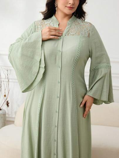 Al Najma 大码女式阿拉伯风格撞色蕾丝喇叭袖单排扣优雅连衣裙