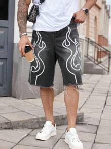 Manfinity LEGND Shorts vaqueros holgados de talla grande con estampado de llamas y lavado de agua para hombre, para el verano