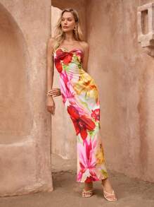 SHEIN Clasi Robe moulante sans bretelles à imprimé floral pour vacances. Tenues de plage pour femmes. Robe de plage, tenues de vacances à la plage, accessoires de plage. Robe de soirée. Vêtements d'été pour femmes dans le style Y2K. Vêtements de rentrée scolaire pour femmes. Tenues de campagne pour femmes. Style old money pour femmes. Tenues de sortie pour femmes. Tenue d'aéroport pour femmes. Robe pour femmes. Robe à sequins étoile de mer pour vacances. Tenues d'aéroport, de lune de miel pour femmes. Robe de style bohème pour femmes - Multicolore - Voir 3