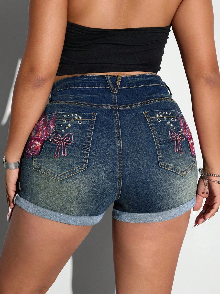 Jeanoix 大码休闲水洗刺绣弹力袖口牛仔短裤 - 藍色 - 查看 1