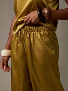 MISSGUIDED Bộ đồ ngủ ống rộng bằng vải satin sang trọng Palazzo Áo hai dây có thể điều chỉnh Quần cạp chun Quần mặc đi nghỉ dưỡng buổi tối phối đồ Giáng sinh - màu xanh lá - Xem 6