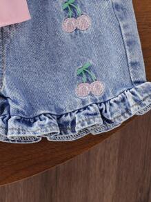 SHEIN Vintaside Kids Bộ đồ mùa hè 2 món cho bé gái, áo hai dây màu đỏ kết hợp với quần short denim thêu họa tiết quả anh đào, phù hợp cho các hoạt động vui chơi ngoài trời, mặc ở nhà thường ngày, chơi thể thao thư giãn và dự tiệc vui vẻ - Hồng - Xem 6