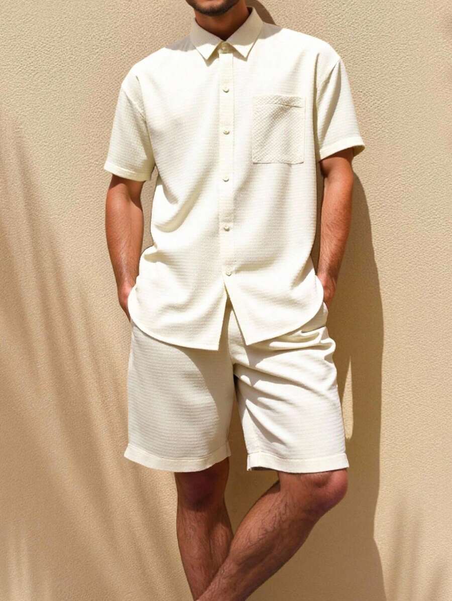 Manfinity Dauomo Bộ 2 áo sơ mi tay ngắn màu trơn thường ngày và quần short cho nam - Màu be - Xem 1